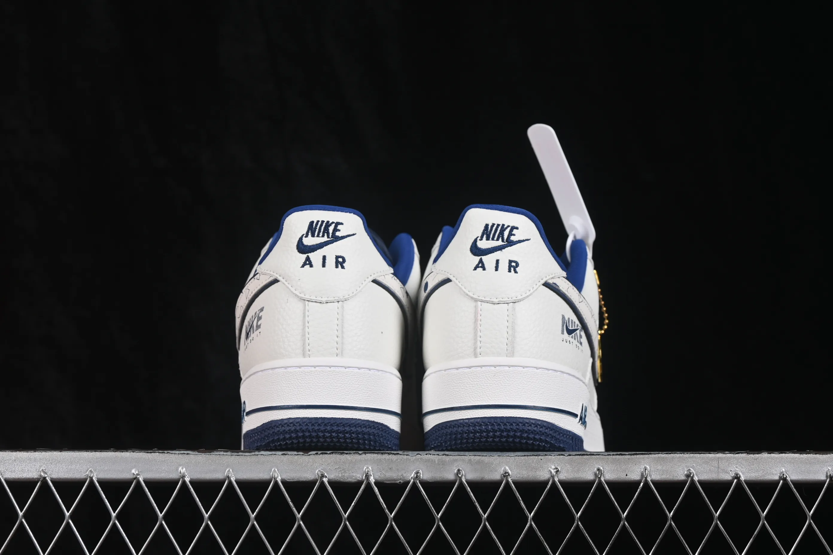 All categories Nk Air Force 1 Air Force series Nk Air Force 1 Low Air Force low-top Nike Air Force 1'07 Low joint model Air Force 1 low-top casual sneakers WY0655-112